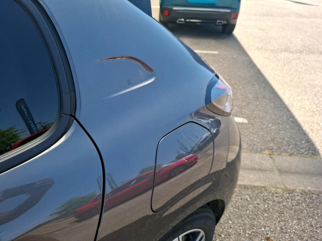 Peugeot 208 PureTech 100 S&S EAT8 Allure Pack 2022