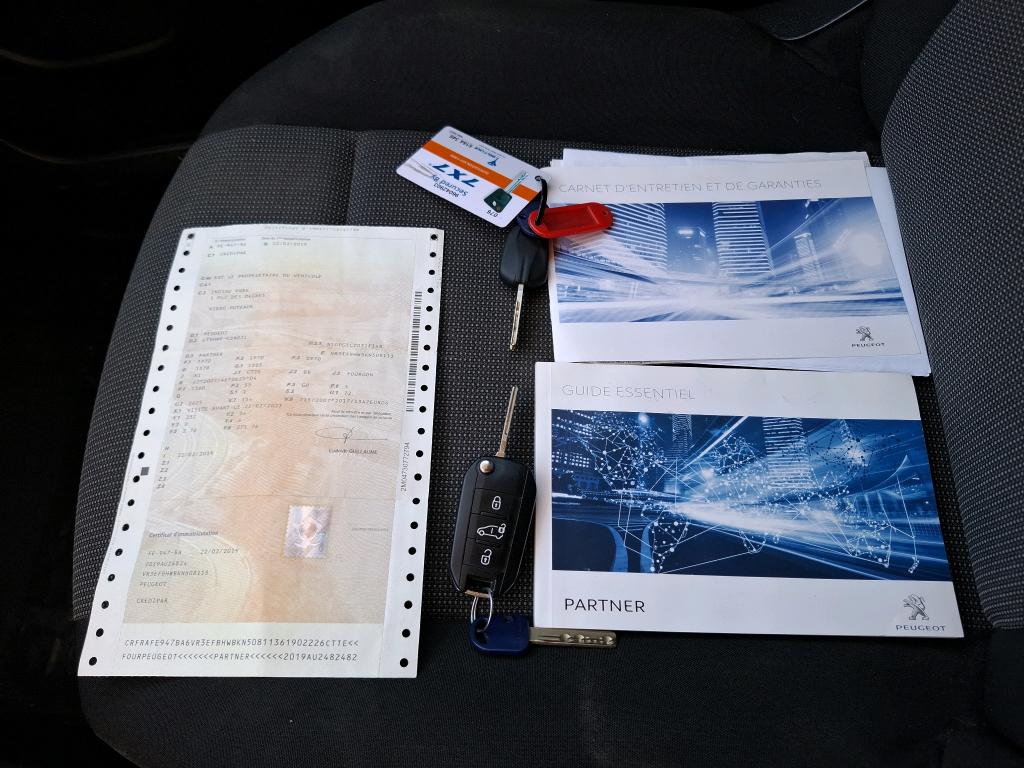 Peugeot PARTNER FOURGON STANDARD 650 KG BLUEHDI 75 BVM5 PREMIUM 2019