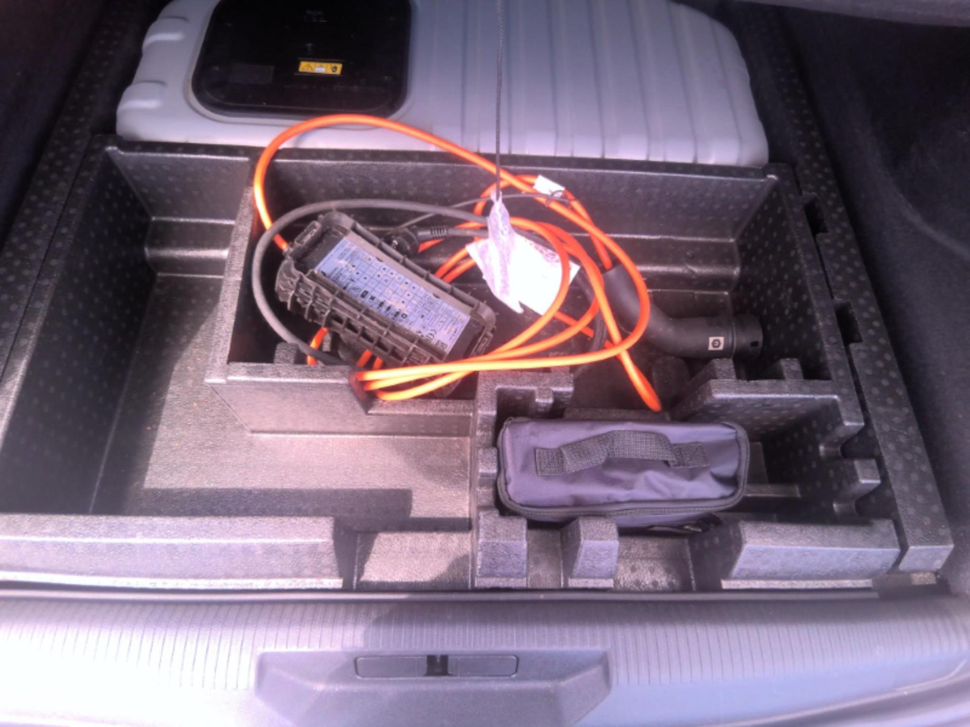 Peugeot 308 SW Plug-in Hybrid 195 ch e-DCS7 GT 2025