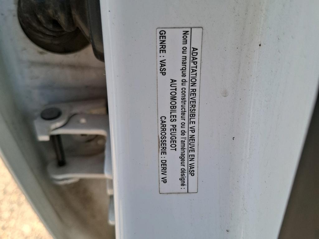 Peugeot 208 AFFAIRE BLUEHDI 100 S&S BVM5 PREMIUM PACK 2019
