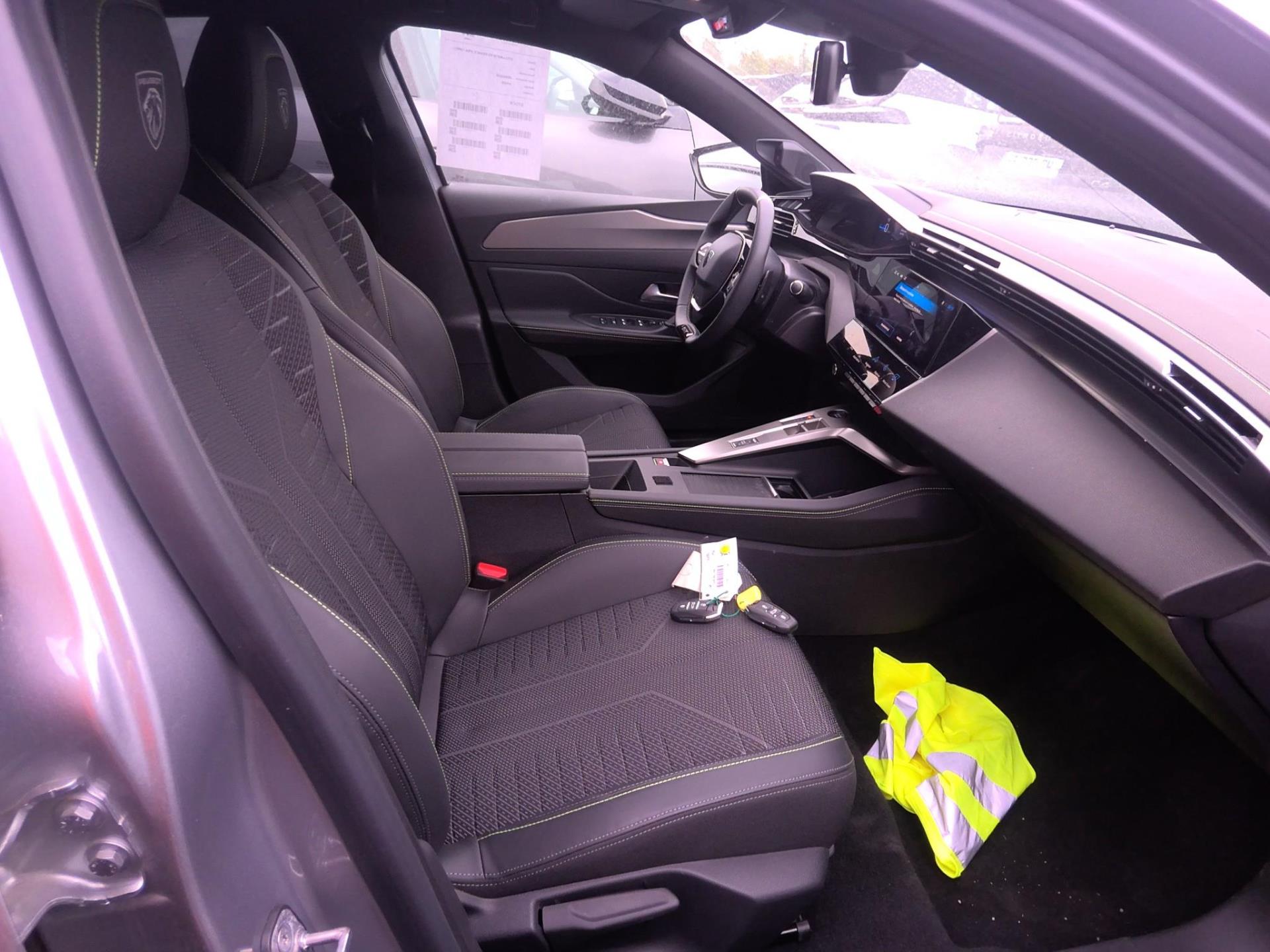 Peugeot 308 SW Electrique 55 kWh 156ch GT 2025
