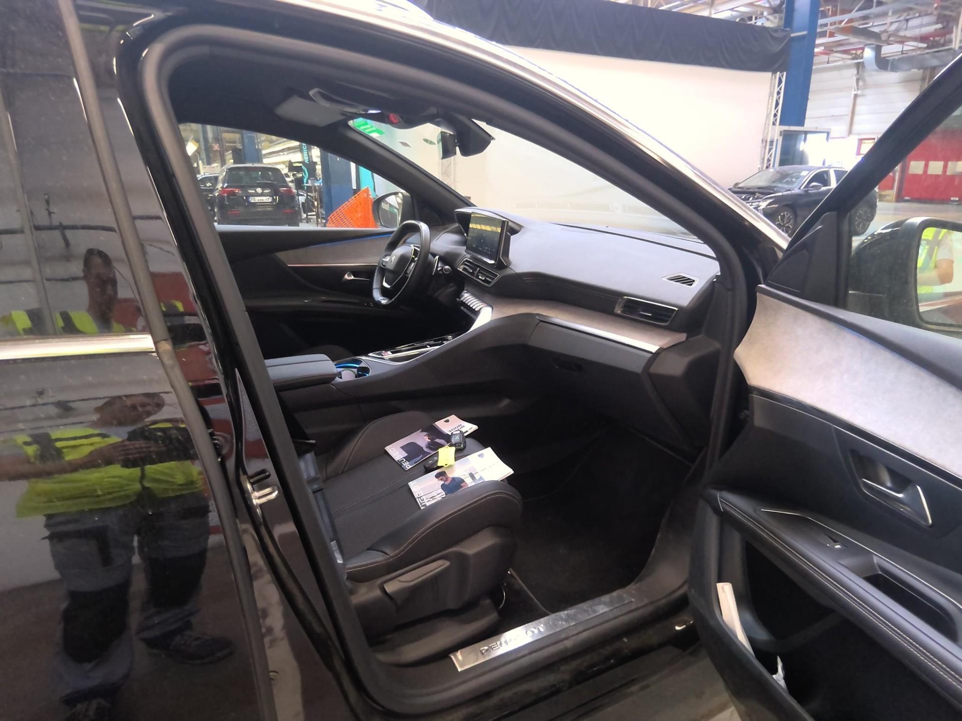 Peugeot 3008 Hybrid 225 e-EAT8 GT 2023
