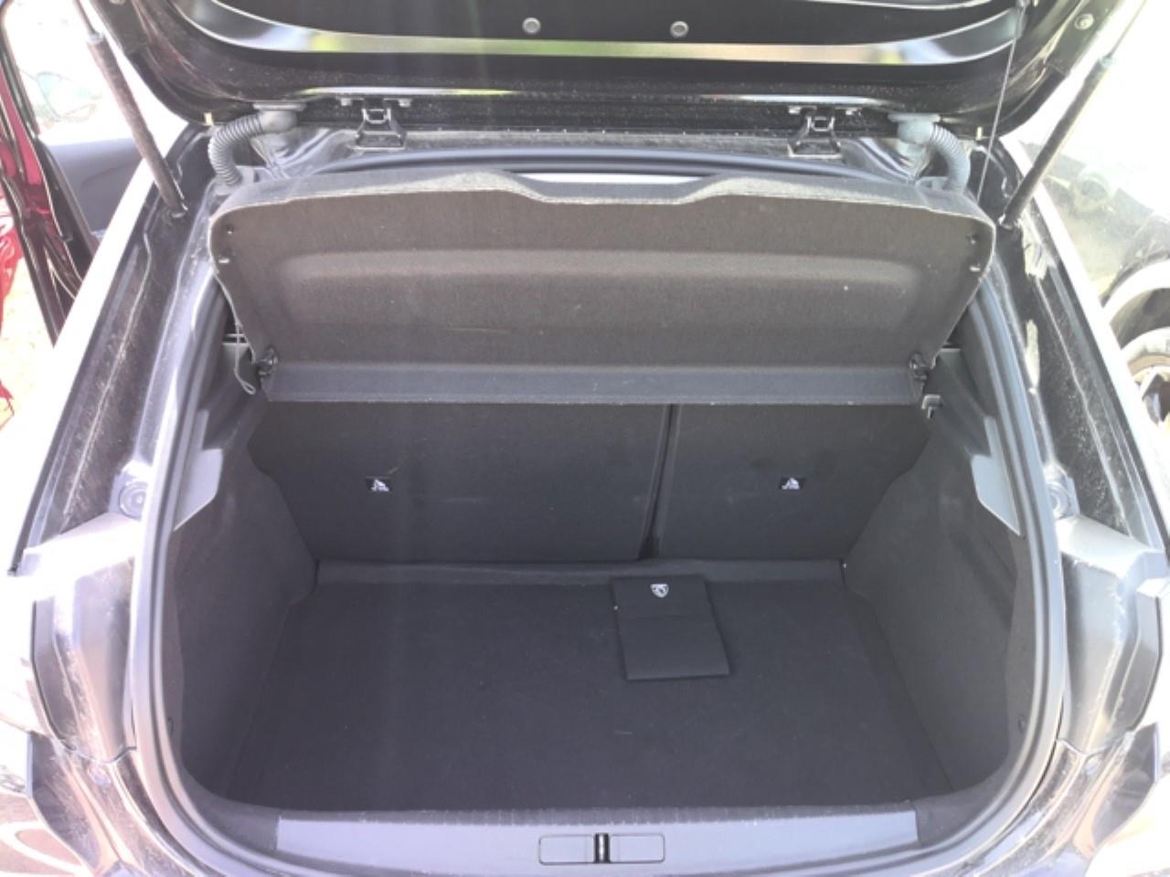 Foto Peugeot 508 Hybrid 7