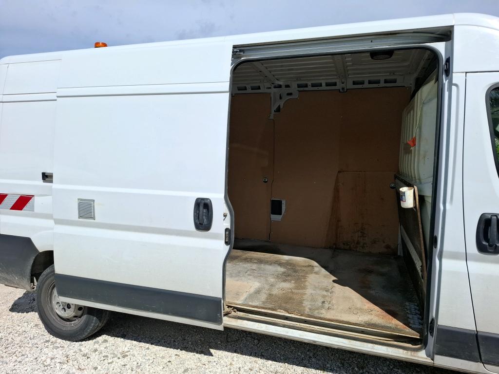 Peugeot BOXER TOLE 335 L3H2 BLUEHDI 140 S&S ASPHALT 2022