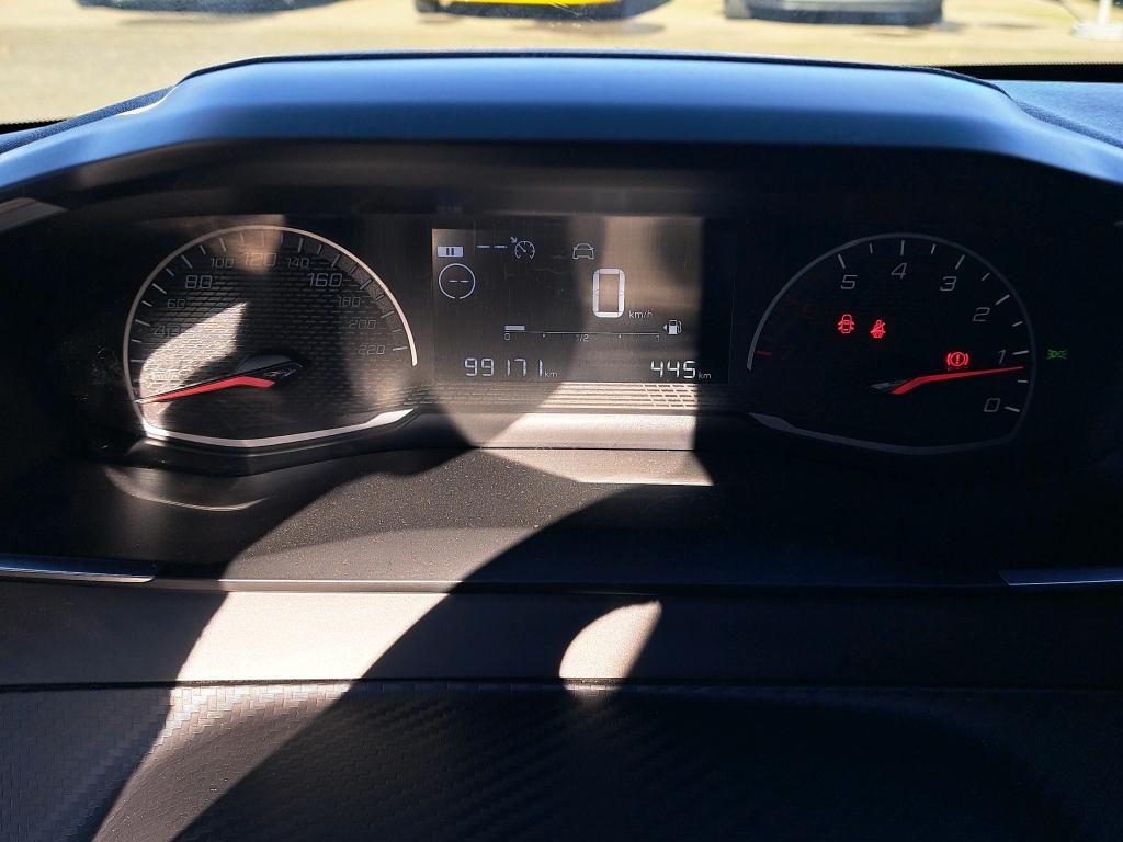 Peugeot 208 BlueHDi 100 S&S BVM6 Active 2021