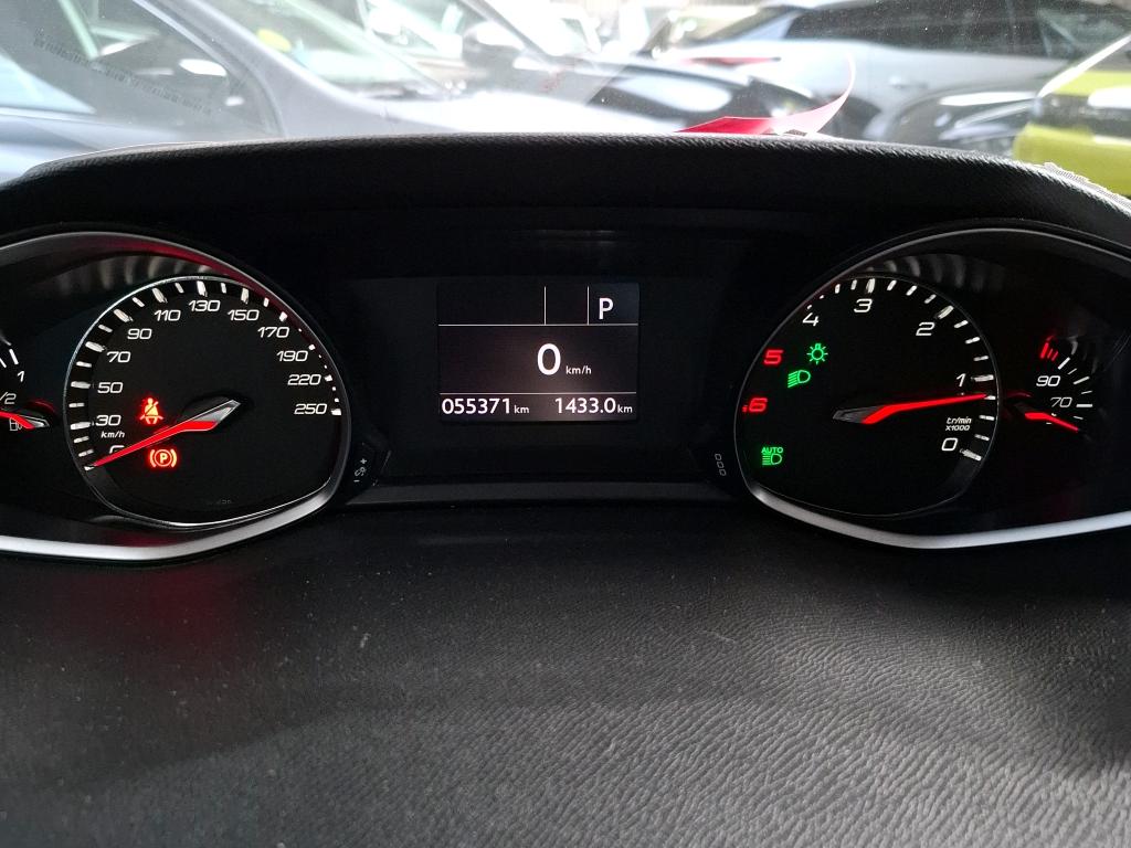 Peugeot 308 BlueHDi 130ch S&S EAT8 Allure Business 2021