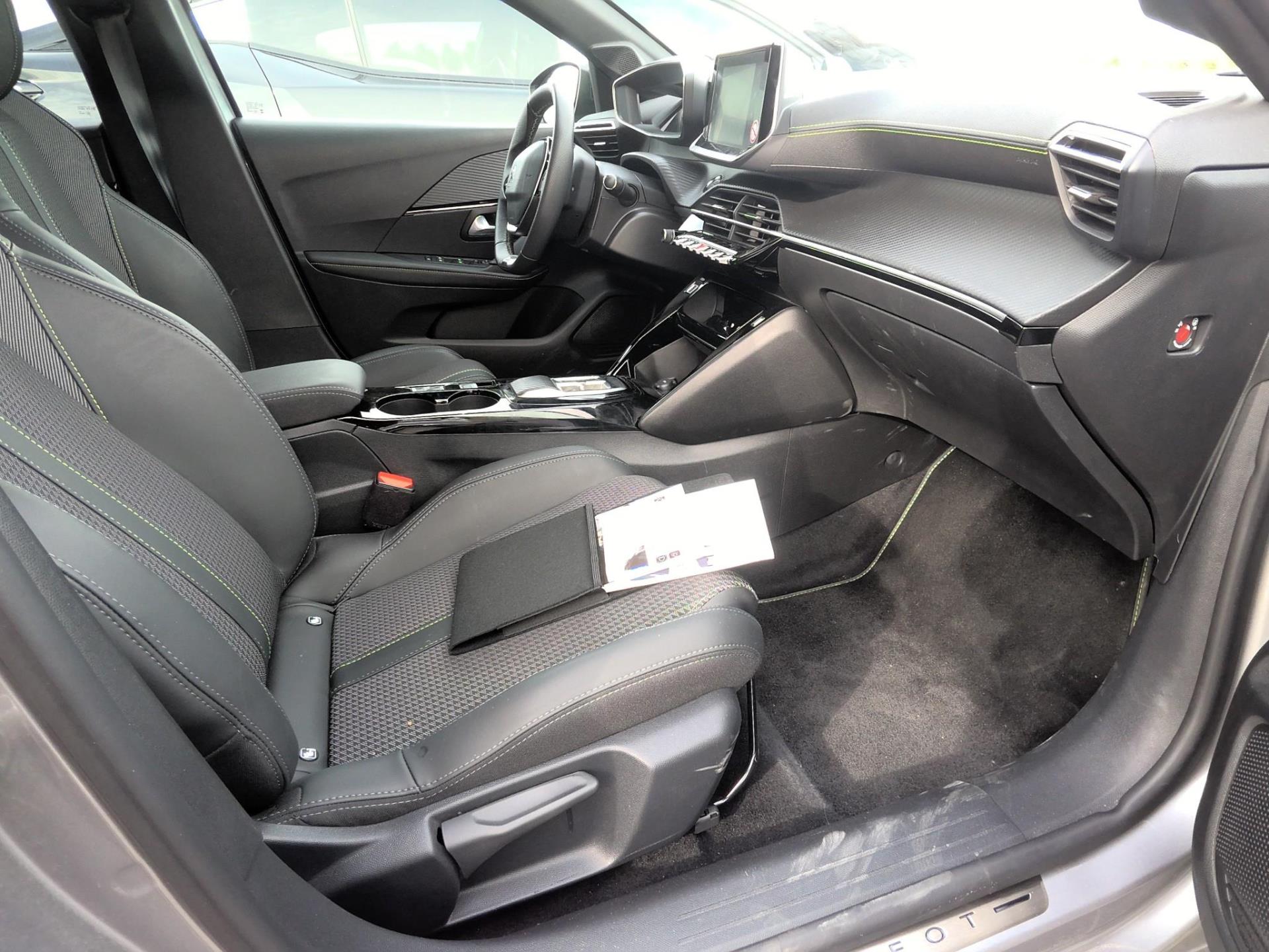 Peugeot 208 Electrique 50 kWh 136ch GT 2023