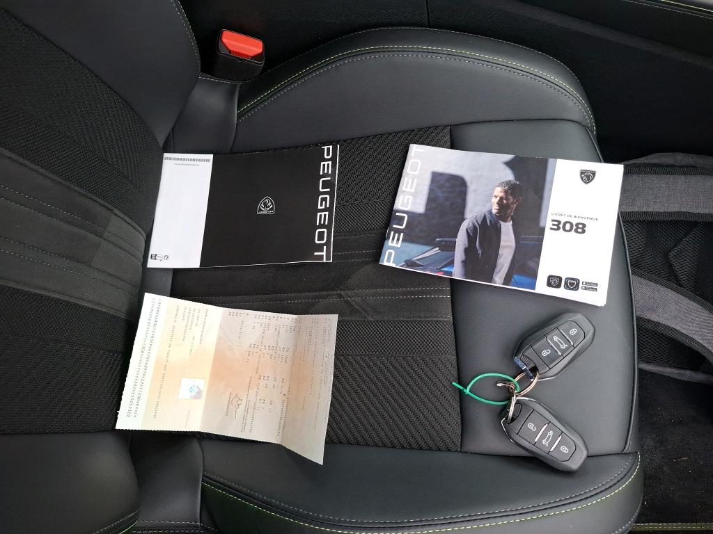 Peugeot 308 Hybrid 136 e-DCS6 GT 2024