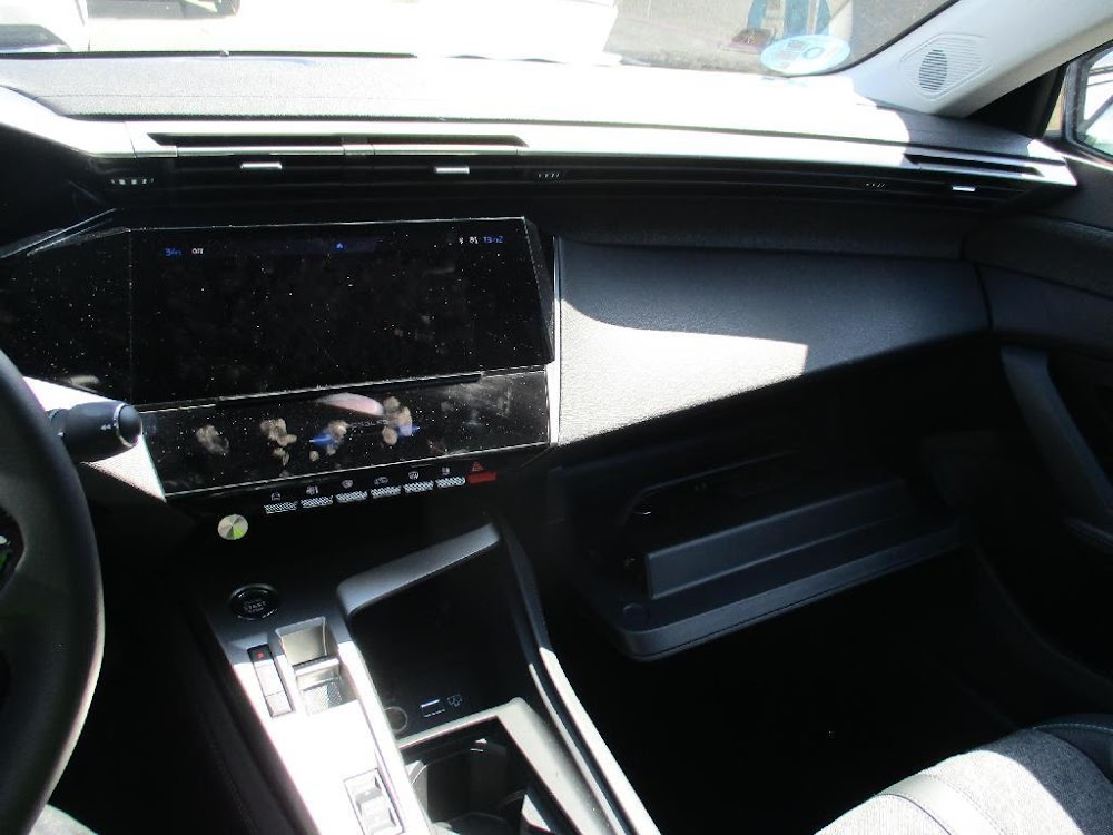 Foto Peugeot 408 14