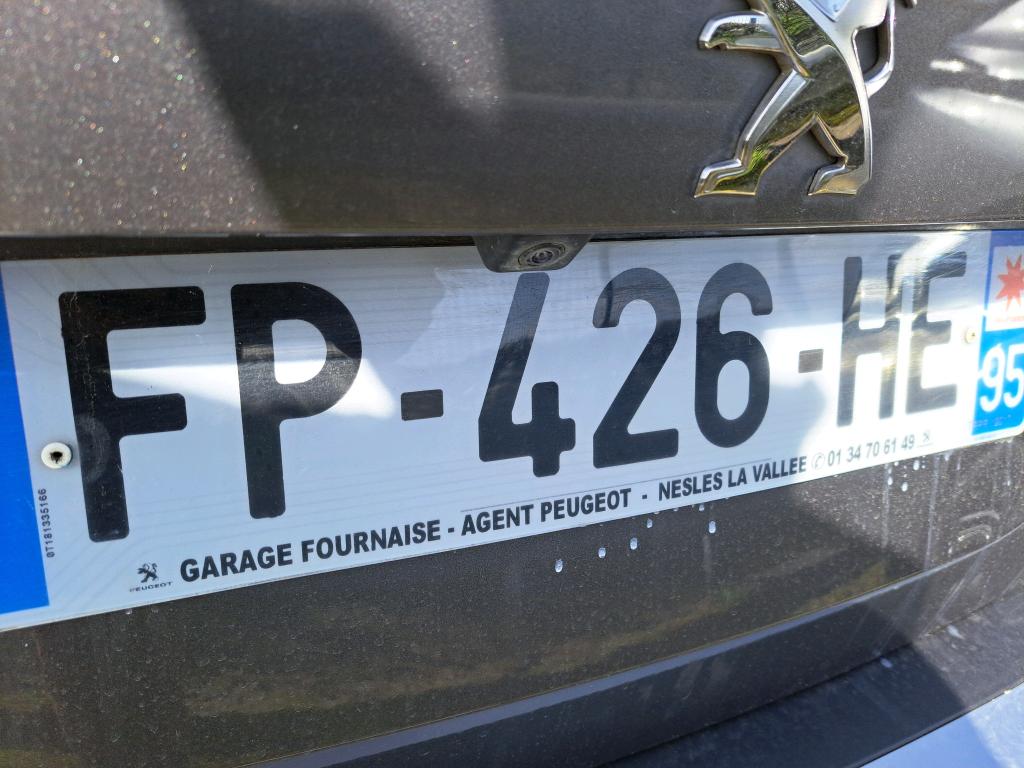 Peugeot 2008 BlueHDi 130 S&S EAT8 Allure Business 2020