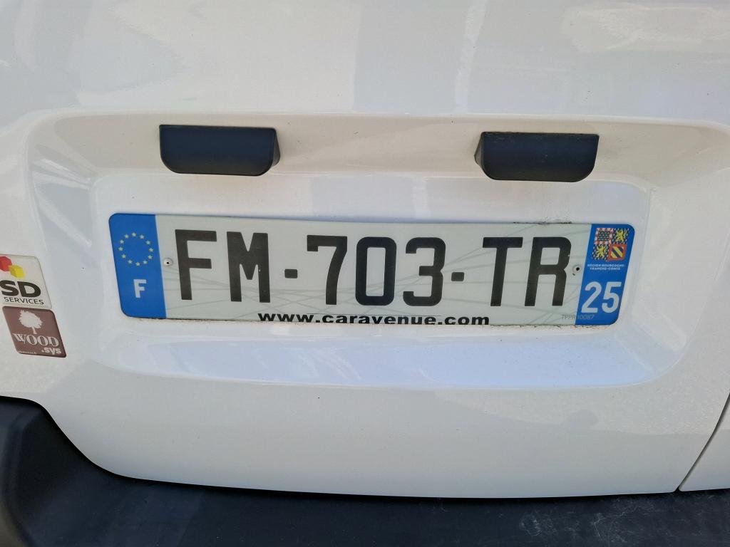 Peugeot EXPERT FGN TOLE STANDARD 2.0  BLUEHDI 120 S&S BVM6 PREMIUM 2019