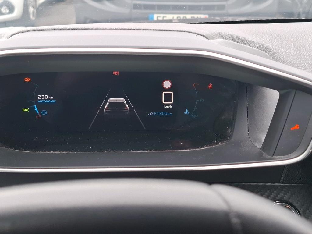 Peugeot 208 PureTech 100 S&S BVM6 Allure Business 2021