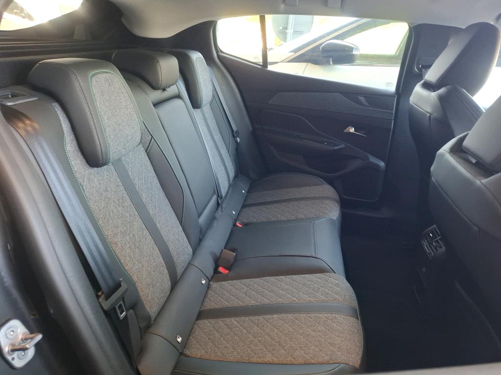 Peugeot 408 PureTech 130 ch S&S EAT8 Allure Pack 2023