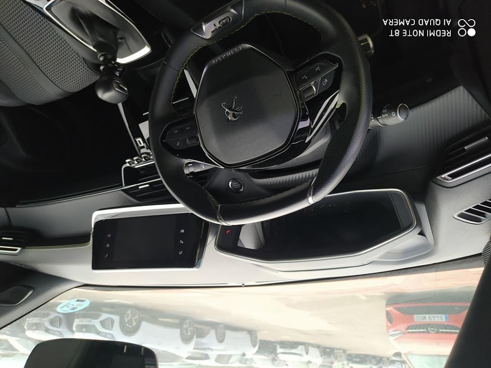 Foto Peugeot 2008 14