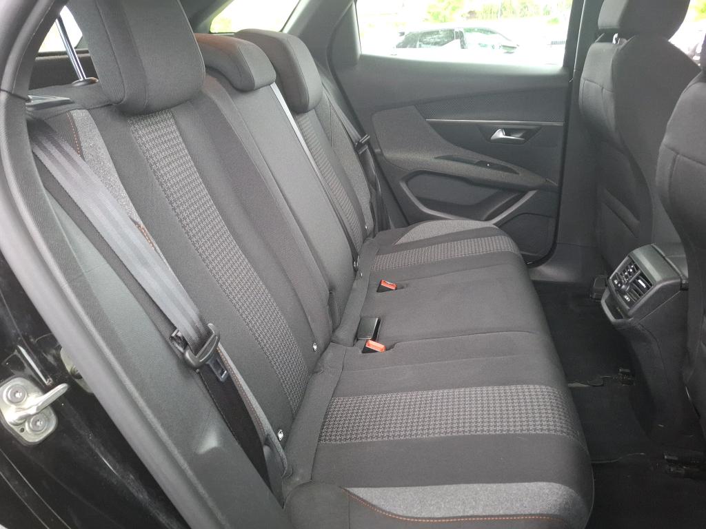 Peugeot 3008 BlueHDi 130ch S&S EAT8 Active Pack 2022