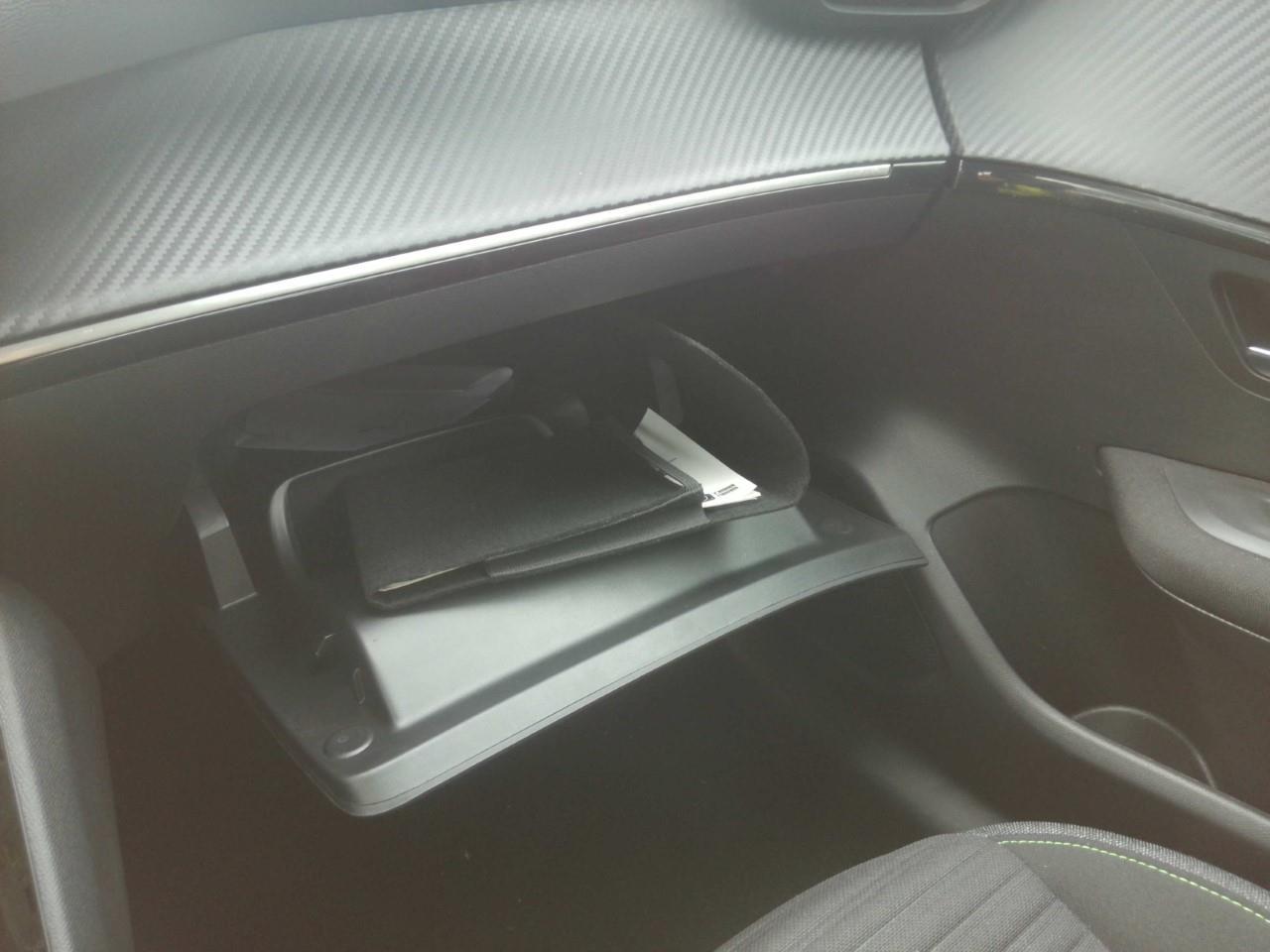 Foto Peugeot 208 18