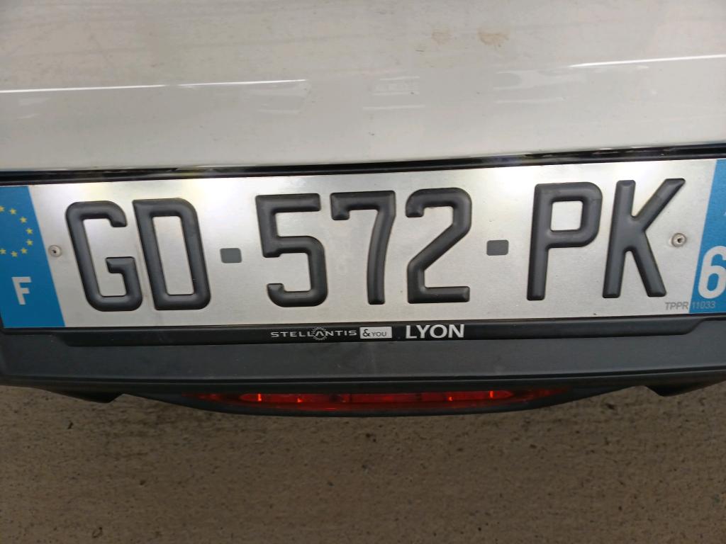 Peugeot 208 BLUEHDI 100 S&S BVM6 PREMIUM 2021
