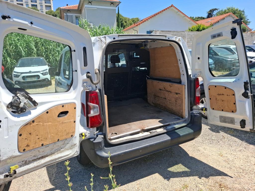 Citroen BERLINGO CA XL BLUEHDI 100 S&S BVM5 CONTROL 2021