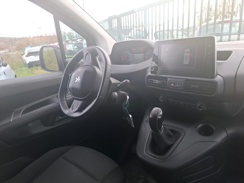 Peugeot PARTNER FOURGON STANDARD 650 KG BLUEHDI 100 S&S BVM5 PREMIUM 2020