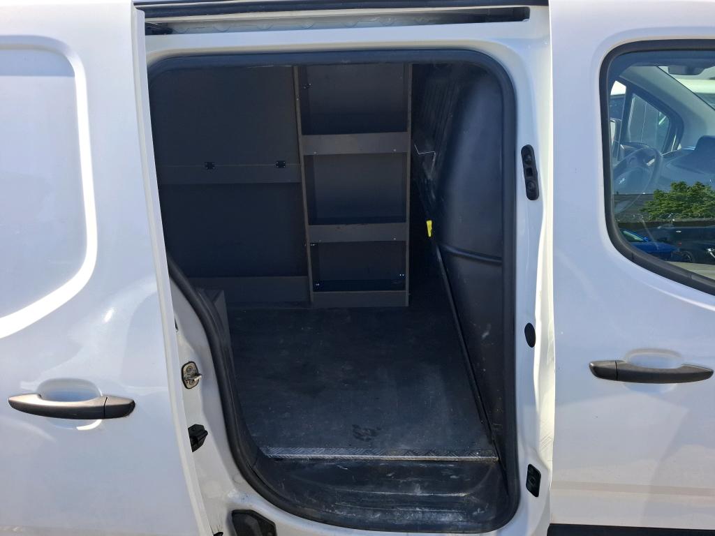 Peugeot PARTNER FOURGON STANDARD 650 KG BLUEHDI 100 S&S BVM6 PREMIUM 2022