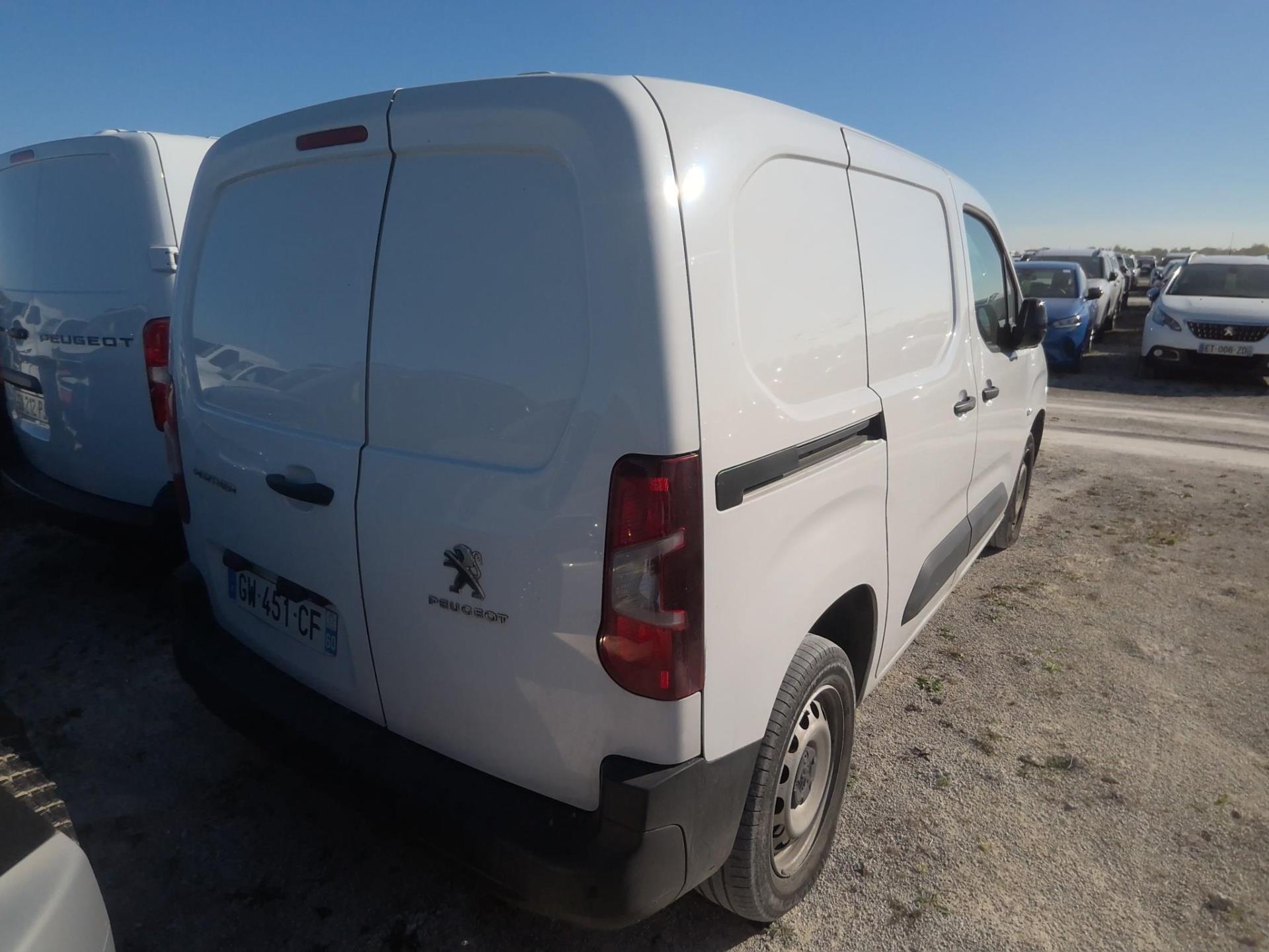 Peugeot PARTNER FOURGON M 1000 KG BLUEHDI 130 S&S EAT8 2024