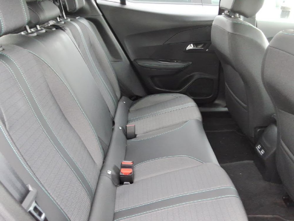 Foto Peugeot 2008 11