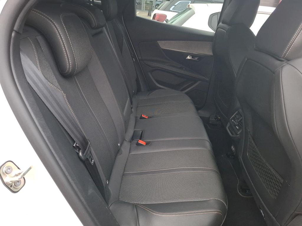 Peugeot 3008 PureTech 130ch S&S EAT8 GT 2023