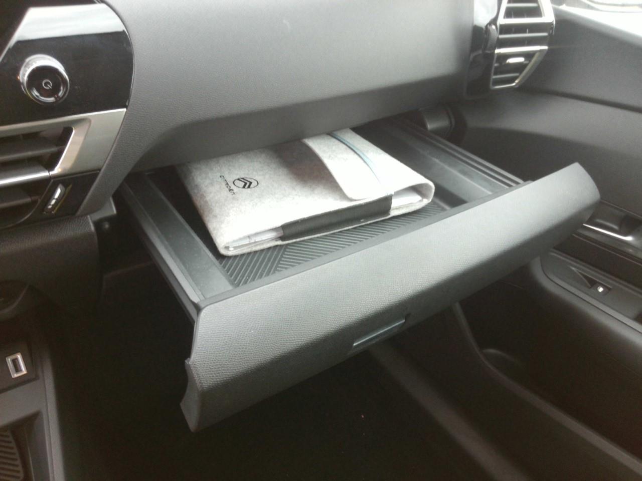 Foto Citroën C4 X 7