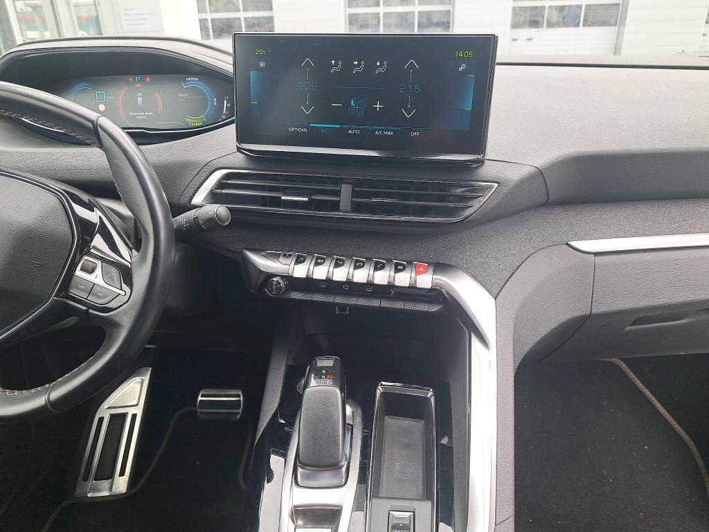 Peugeot 3008 Hybrid 225 e-EAT8 Roadtrip 2022