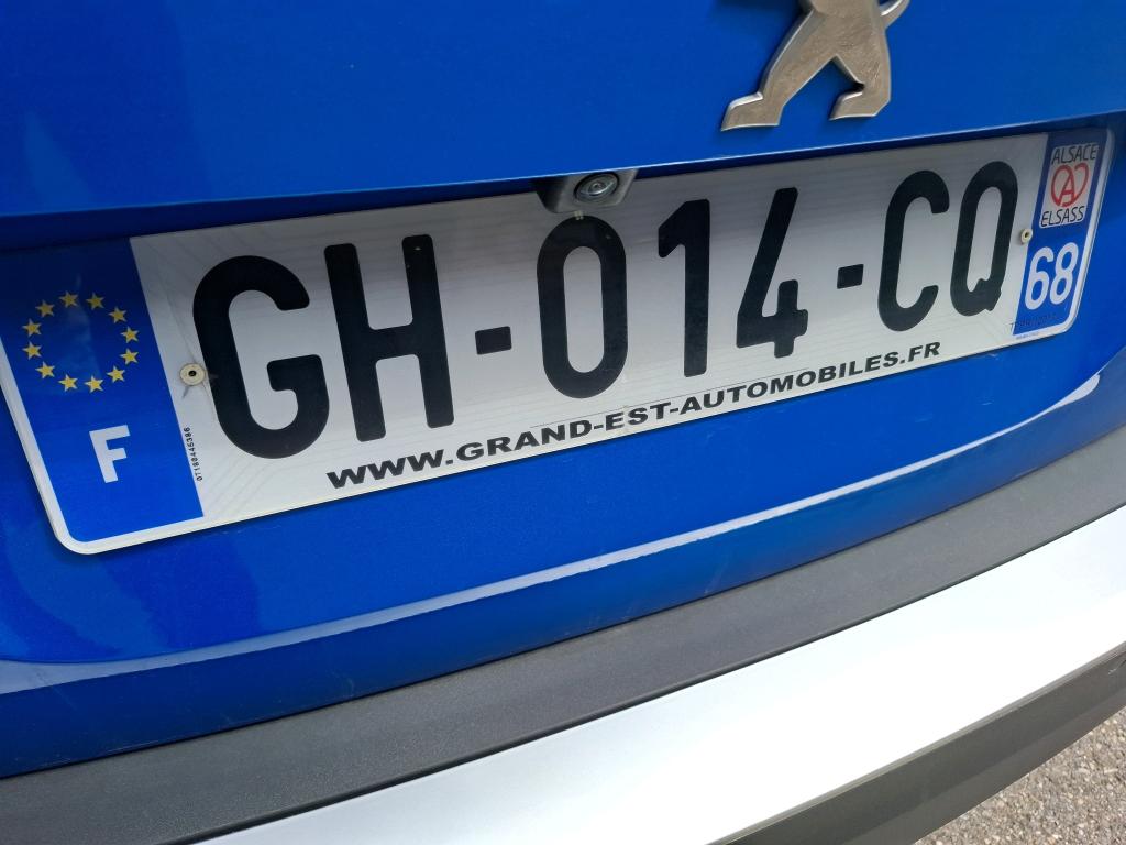 Peugeot 2008 BlueHDi 130 S&S EAT8 Allure Pack 2022