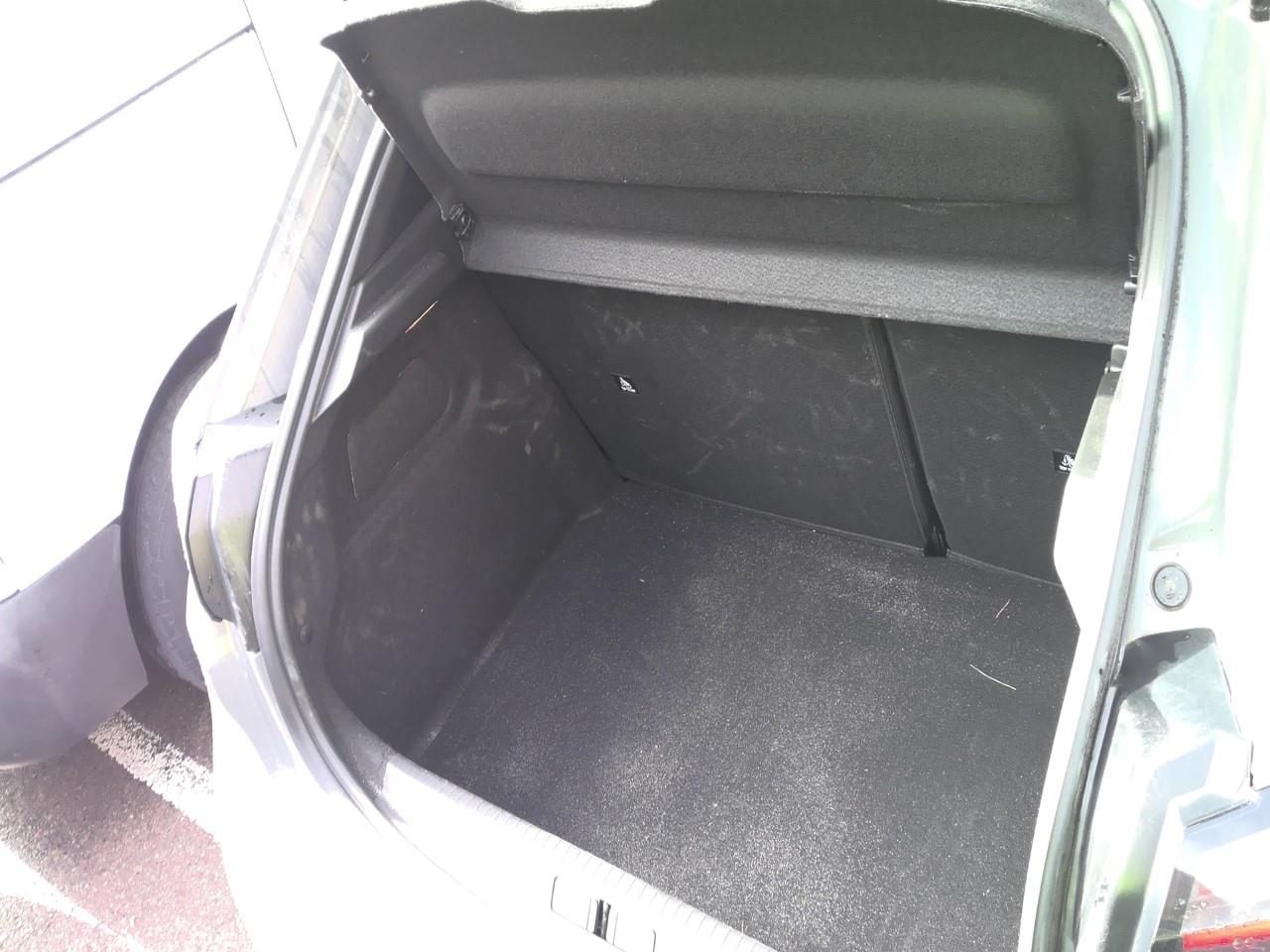 Foto Peugeot 208 7