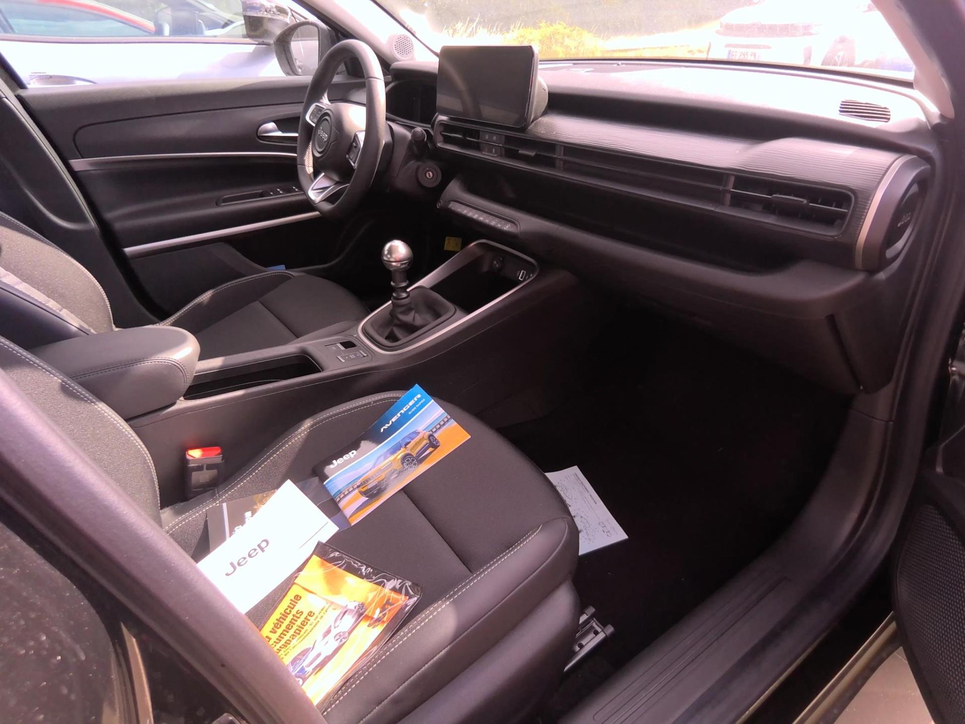 JEEP Avenger 1.2 Turbo T3 100 ch Altitude 2024
