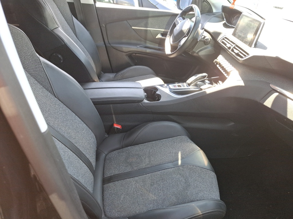 Peugeot 3008 BlueHDi 130ch S&S EAT8 Allure Business 2020