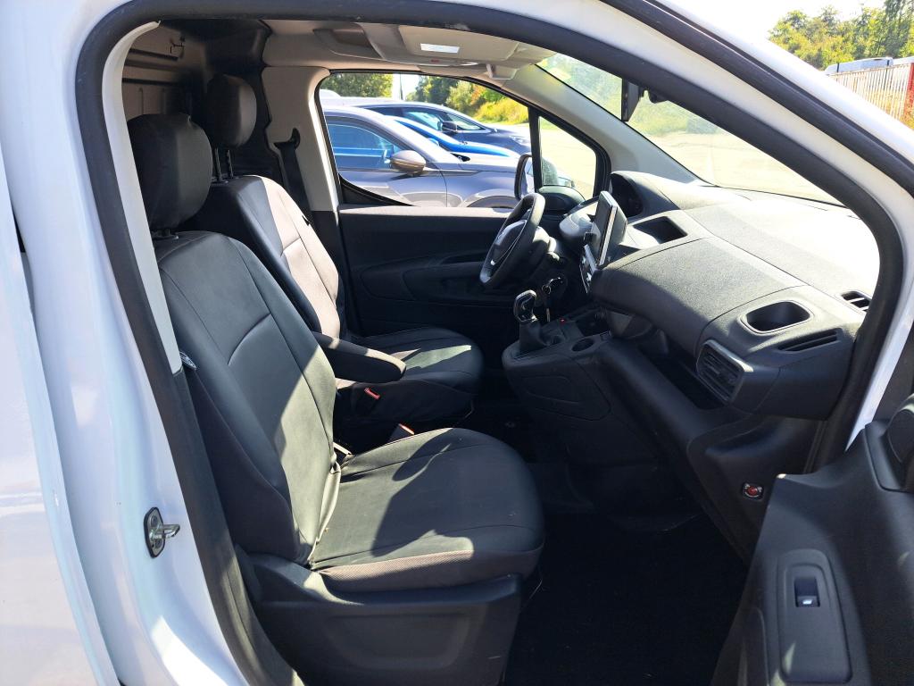 Peugeot PARTNER FOURGON STANDARD 650 KG BLUEHDI 100 S&S BVM5 ASPHALT 2020