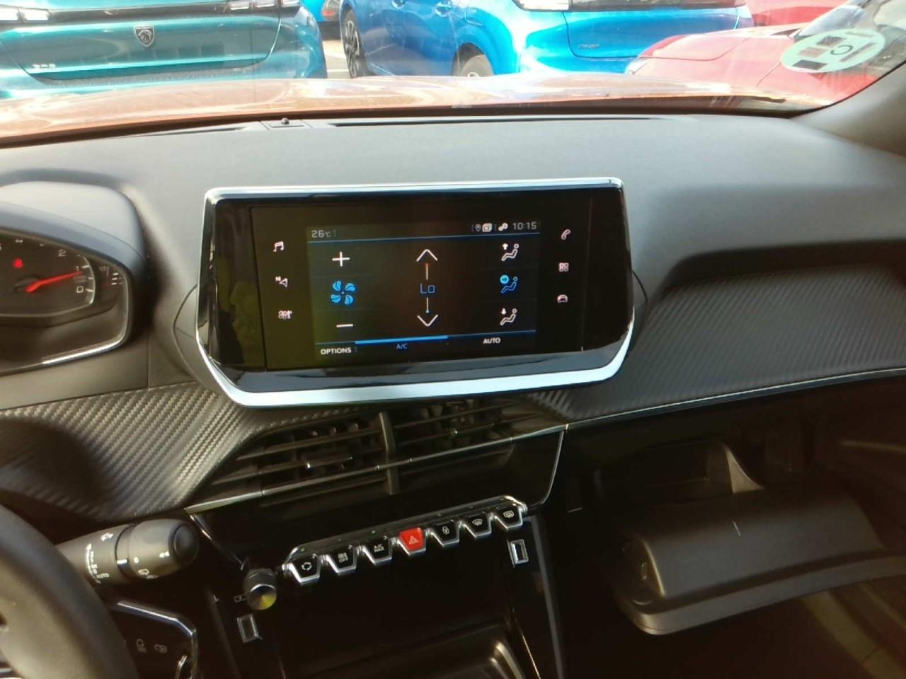 Foto Peugeot 2008 14