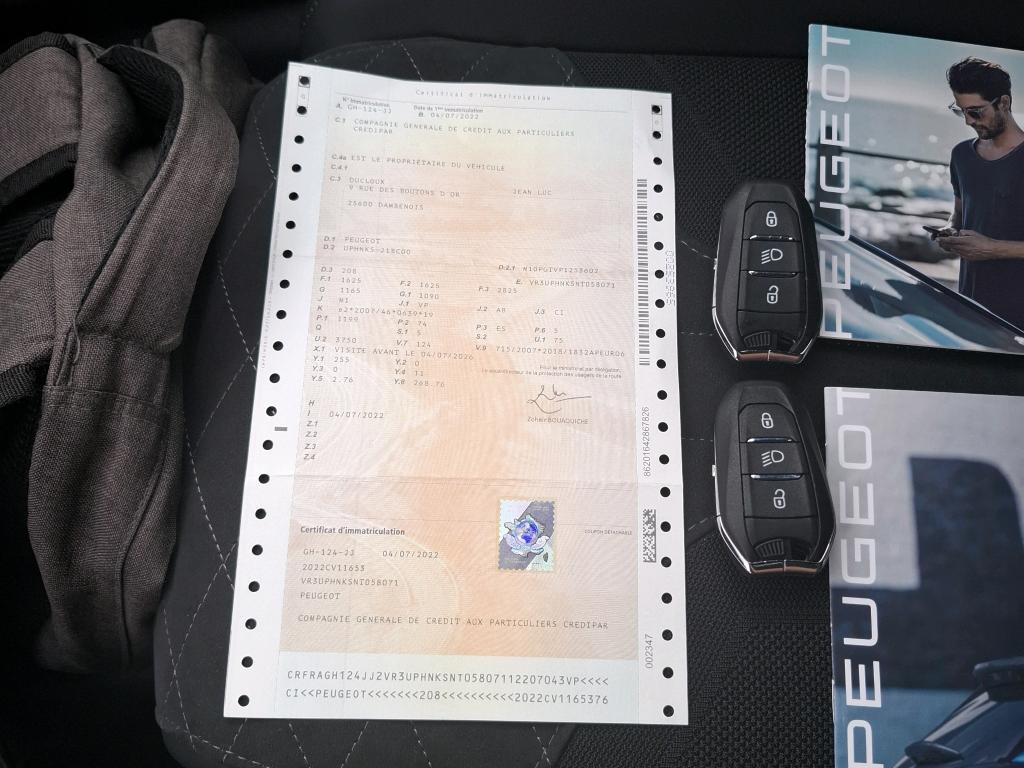 Peugeot 208 PureTech 100 S&S EAT8 GT Pack 2022