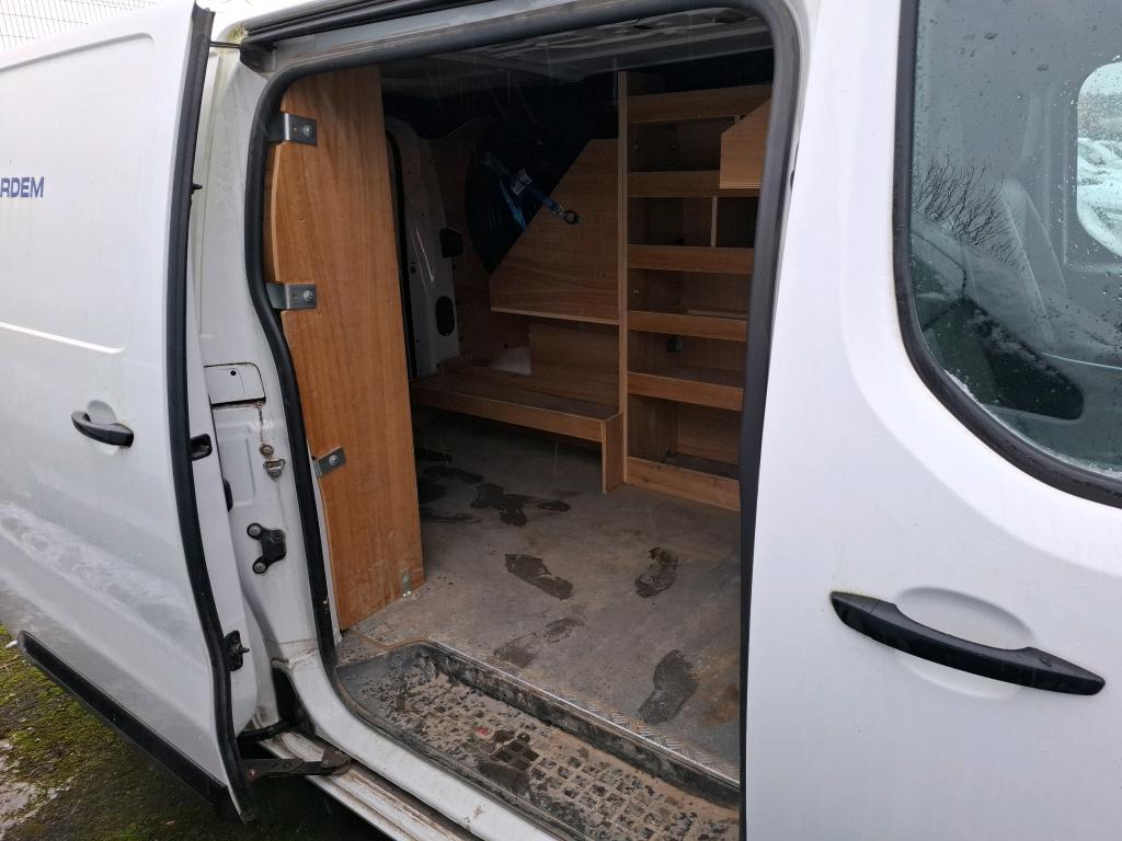 Peugeot EXPERT FGN TOLE STANDARD BLUEHDI 100 S&S BVM6 PREMIUM 2021