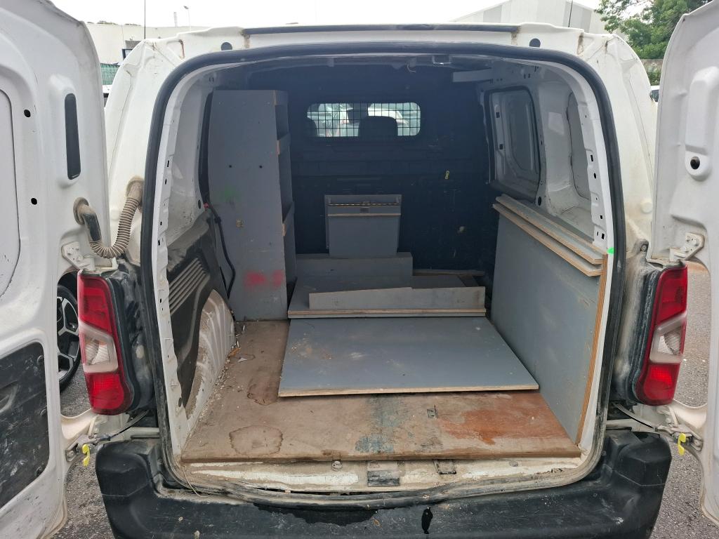 Peugeot PARTNER FOURGON STANDARD 650 KG BLUEHDI 100 S&S BVM5 PREMIUM 2021