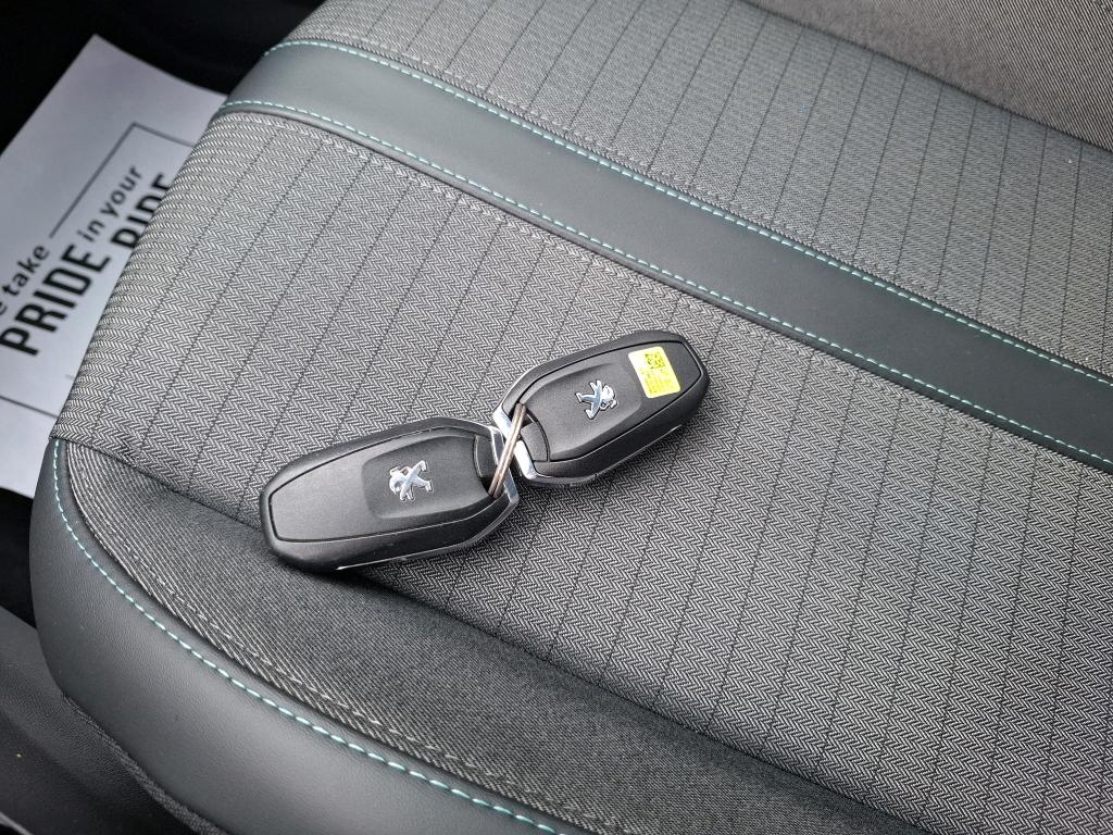Peugeot 2008 BlueHDi 110 S&S BVM6 Allure Business 2021