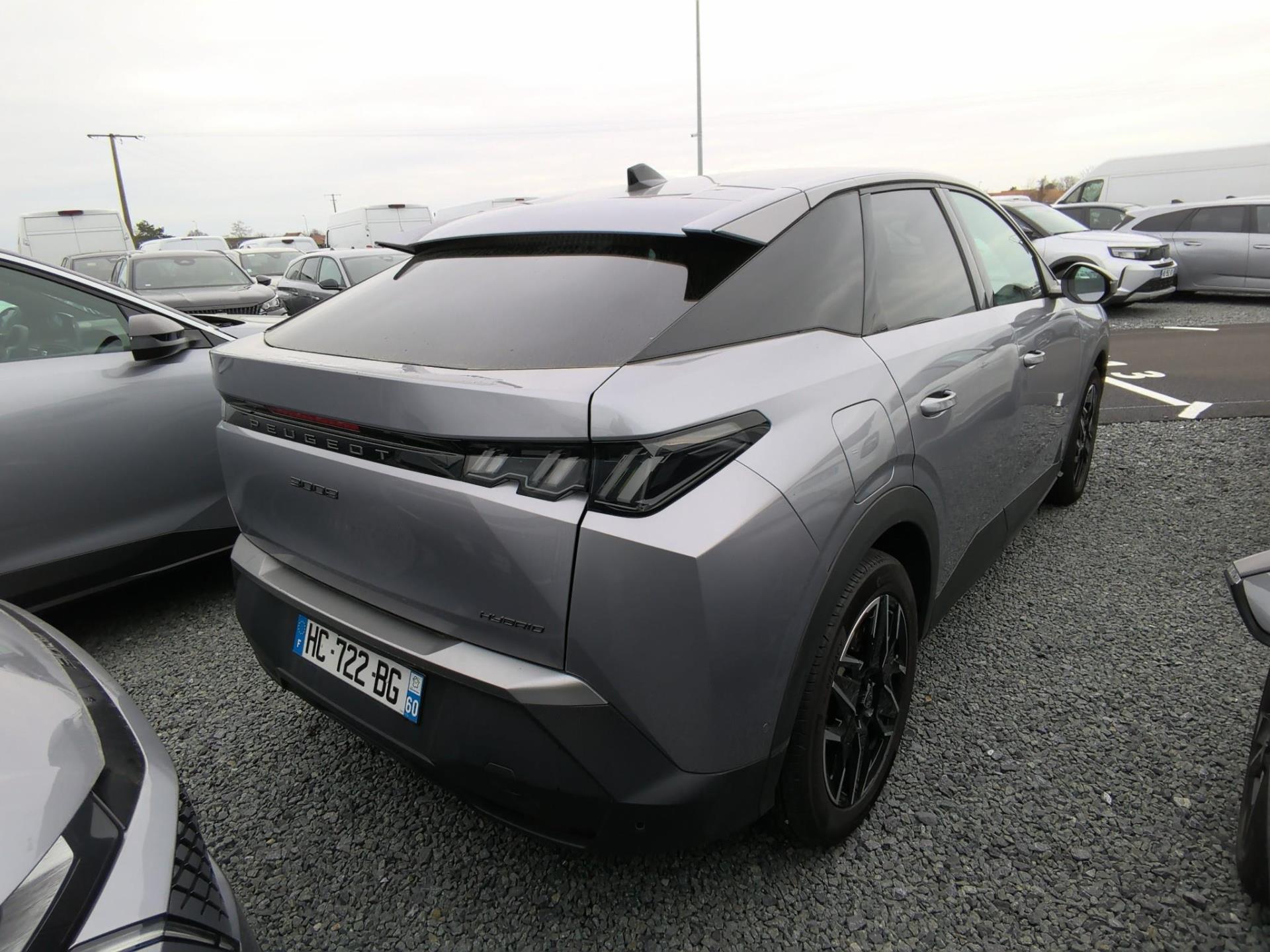 Peugeot 3008 Hybrid 136 e-DCS6 Allure 2025
