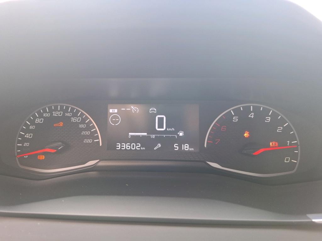 Peugeot 208 BLUEHDI 100 S&S BVM6 PREMIUM PACK 2021