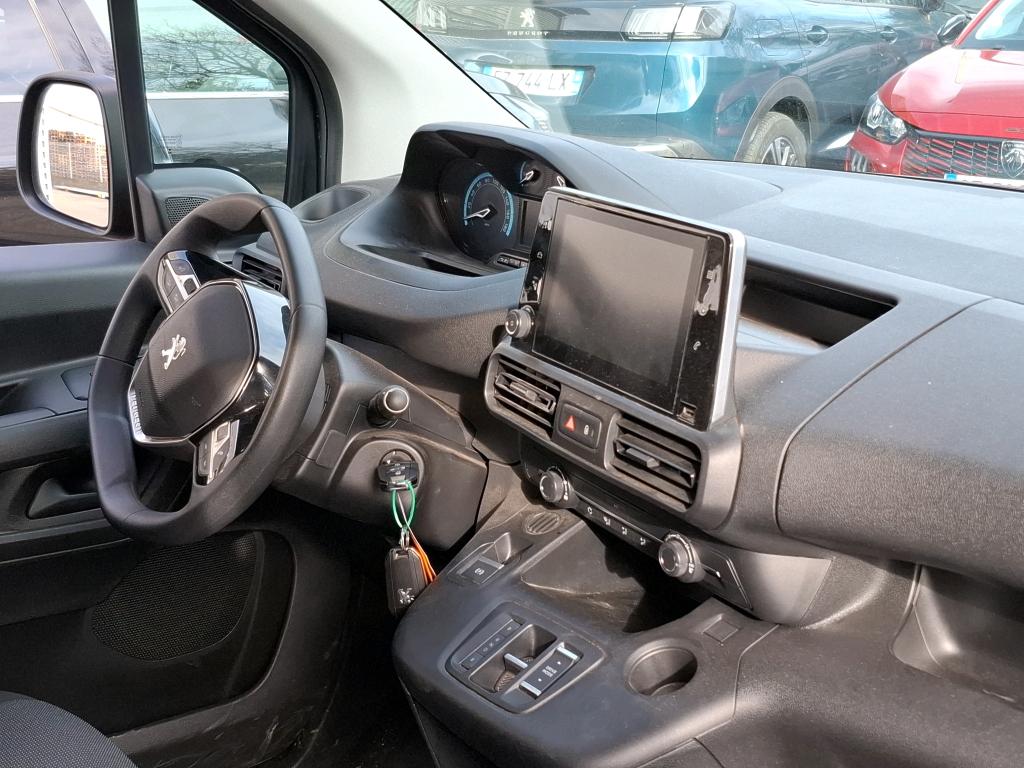 Peugeot E-PARTNER FOURGON M 800 KG 136 CH BATTERIE 50 KWH  2023