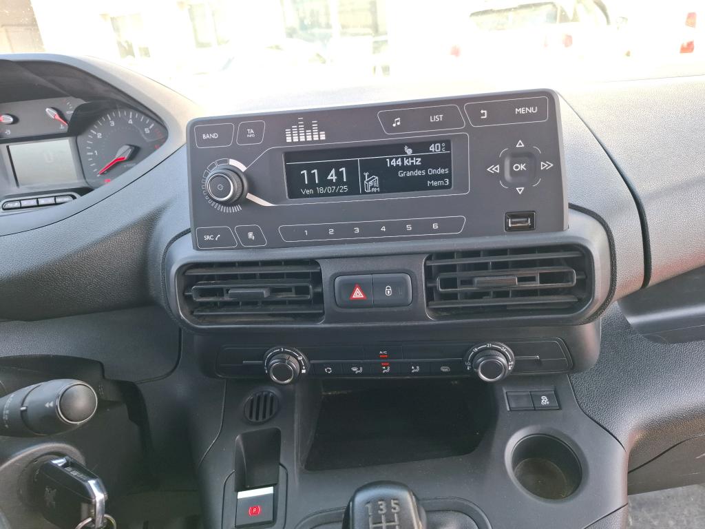Peugeot PARTNER FOURGON STANDARD 650 KG BLUEHDI 100 S&S BVM5 PREMIUM 2019