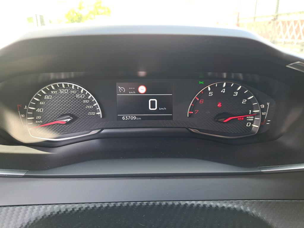 Peugeot 2008 BlueHDi 110 S&S BVM6 Active Pack 2022