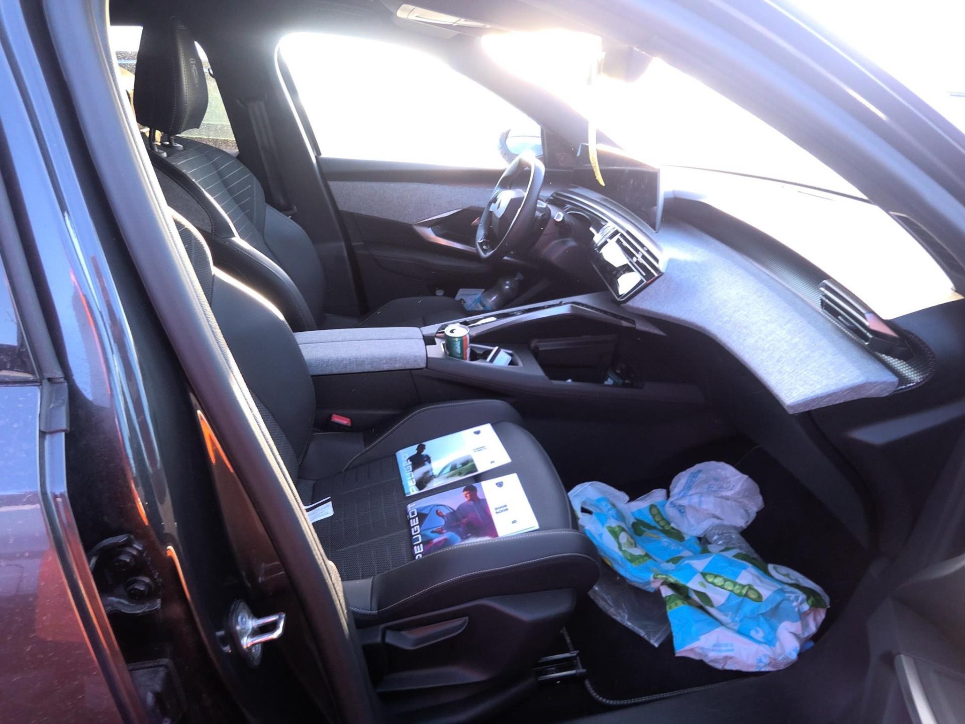 Peugeot 5008 Hybrid 145 ch e-DCS6 GT 2025