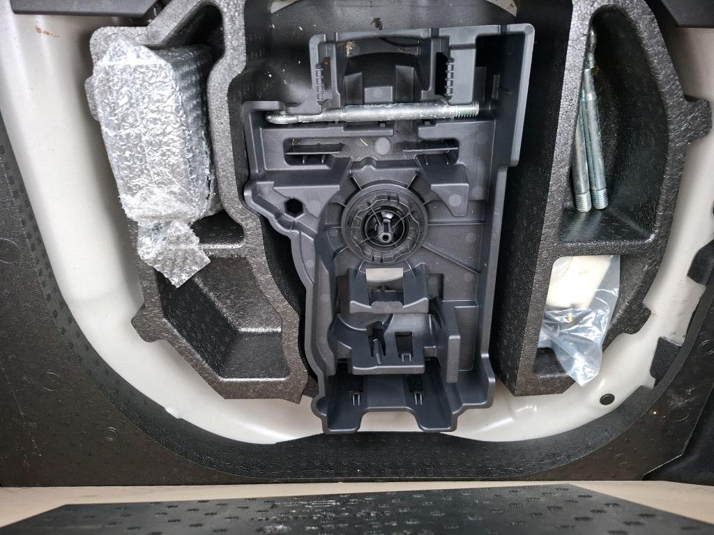 Peugeot 208 BLUEHDI 100 S&S BVM6 PREMIUM 2021