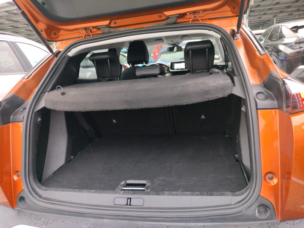 Peugeot 2008 BlueHDi 130 S&S EAT8 Allure 2021