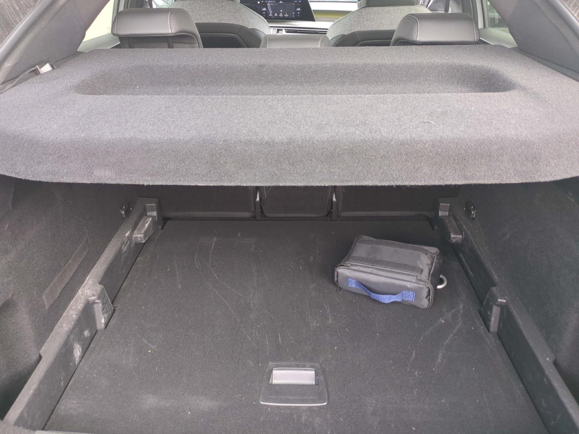 Peugeot 3008 Hybrid 145 e-DCS6 GT 2025