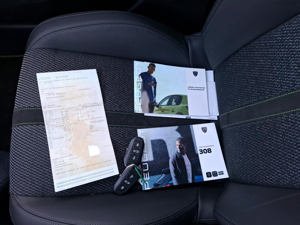 Peugeot 308 SW Hybrid 136 e-DCS6 GT 2025
