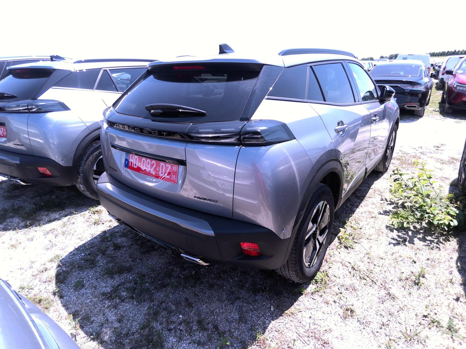 Peugeot 2008 Hybrid 145 e-DCS6 Allure 2025